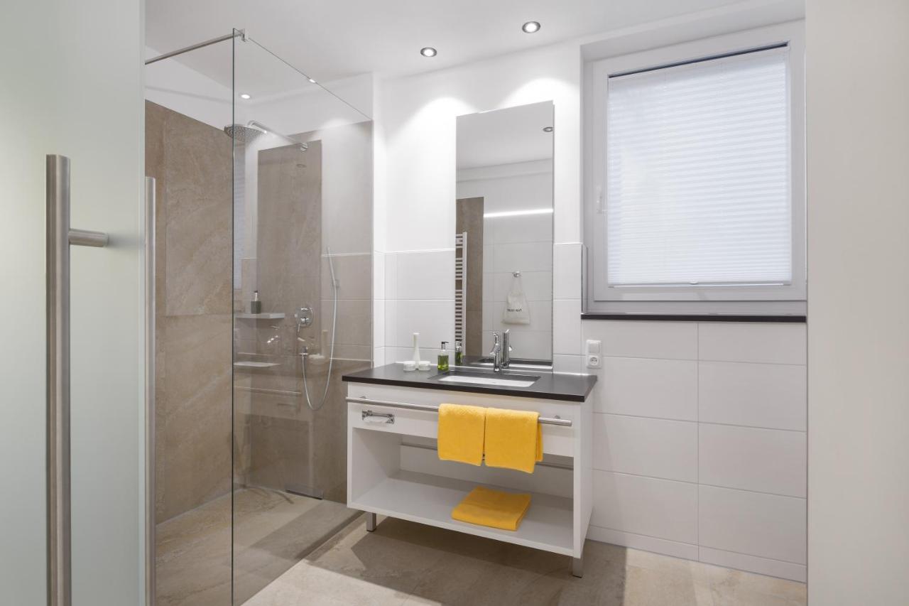 Wirtshaus & Hotel Goldener Greif Edelsfeld エクステリア 写真